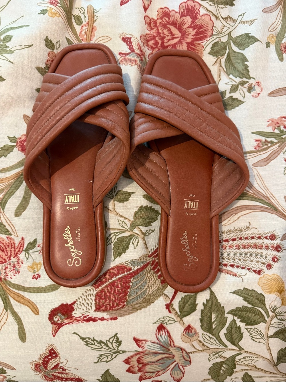 Seychelles Women's Tan Quilted Crisscross Slide Sandals